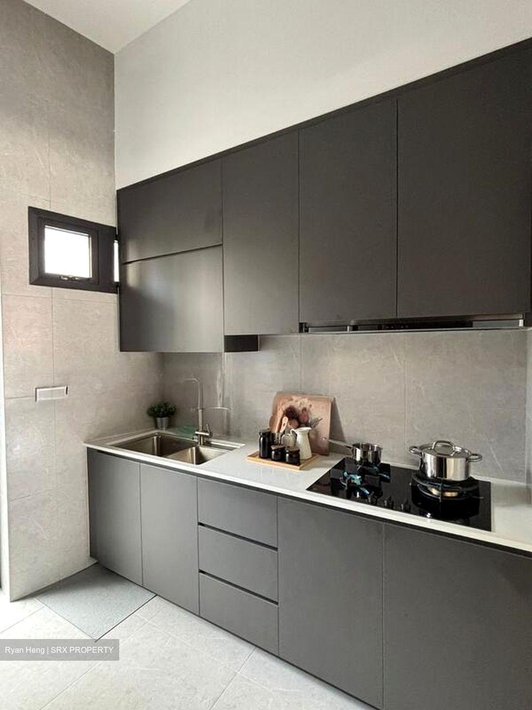 Lorong H Telok Kurau (D15), Terrace #521807891